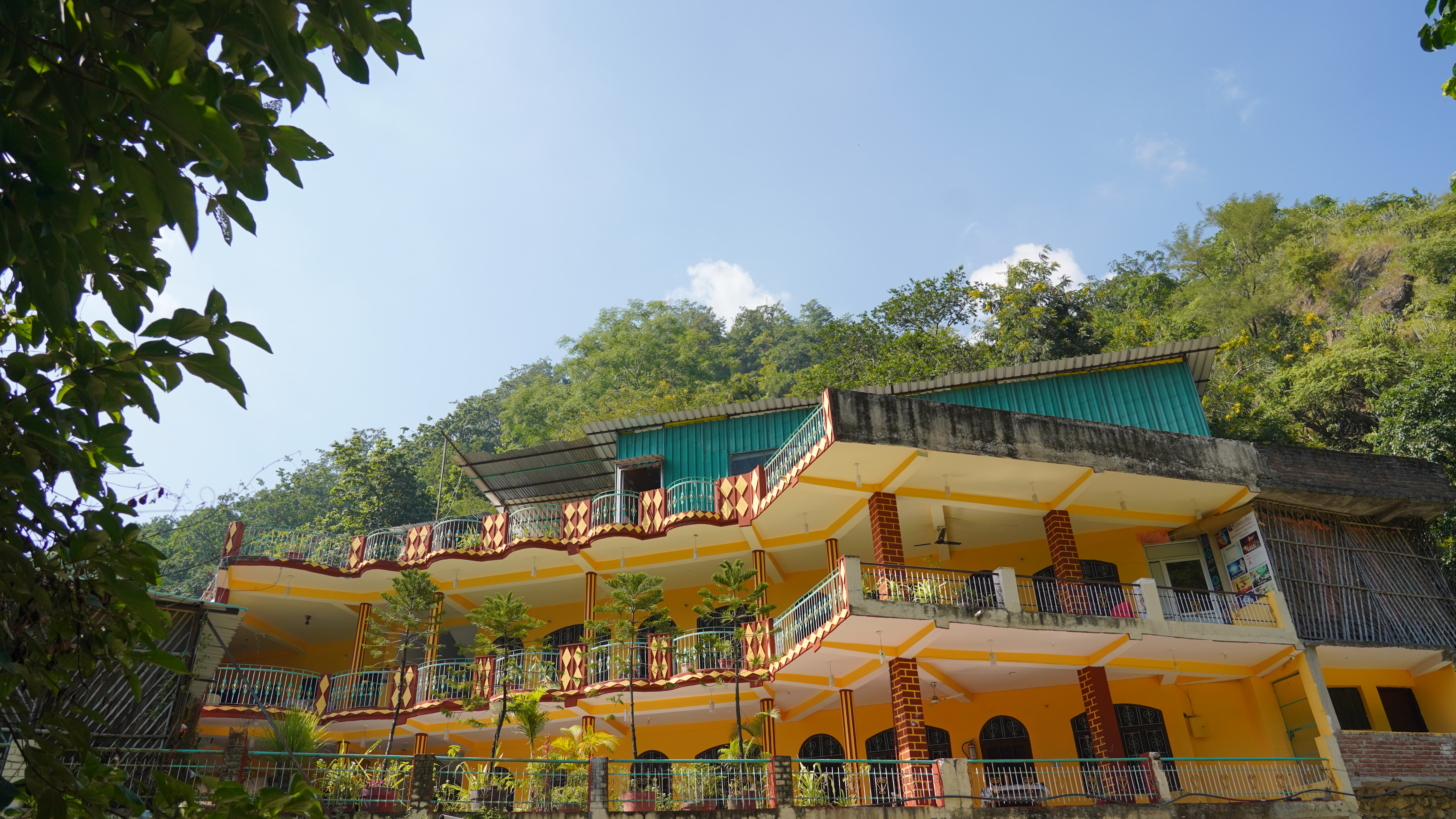 Rishikesh Sadan exterior